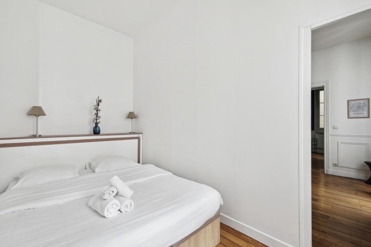 Saint-Martin & Marais - City Apartment Parigi Esterno foto